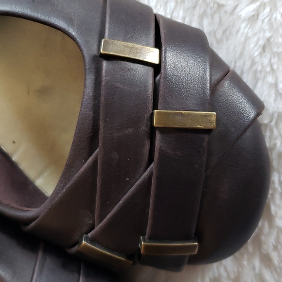 AE Slip-on Shoe - Picture 2 of 4